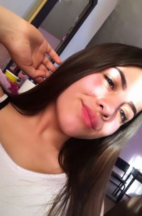 <em><strong>Marina U.</strong></em>